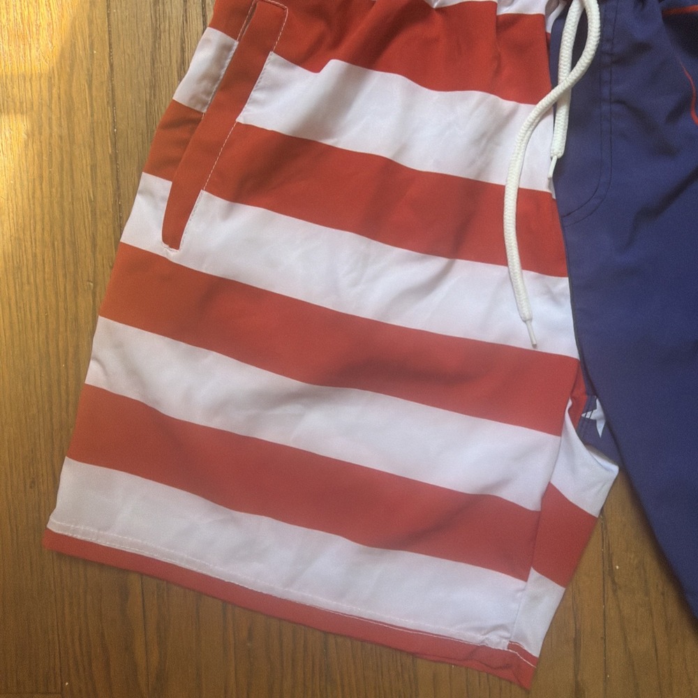 Trump MAGA Swim Trunks Shorts KEEP AMERICA GREAT USA FLAG Men's L Bathing Suit - Picture 4 of 9